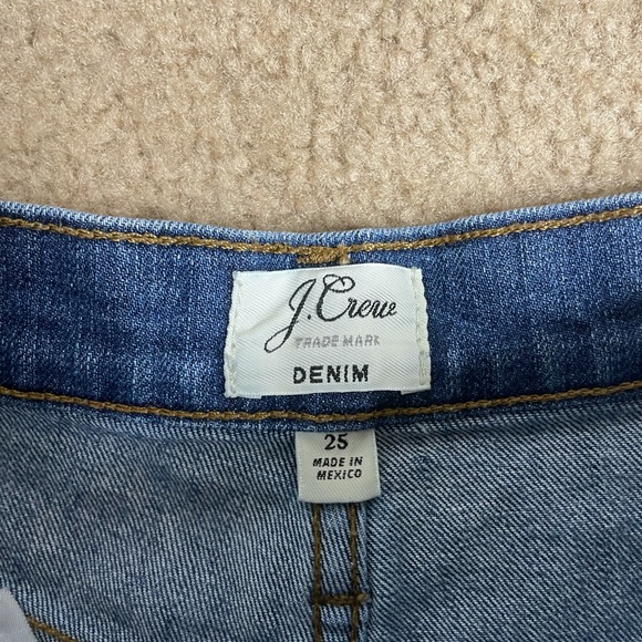 J. Crew high rise denim shorts size 25 - Picture 4 of 7